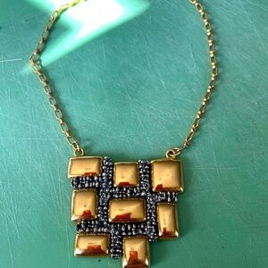 NAPIER BEAUTIFUL NECKLACE